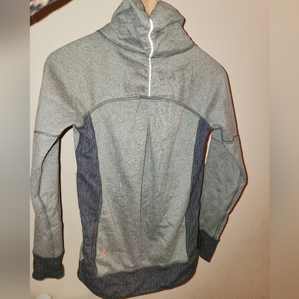 Ivivva half zip - Picture 2 of 3